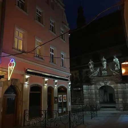 Apartament Przy Czarnej Bramie Kłodzko