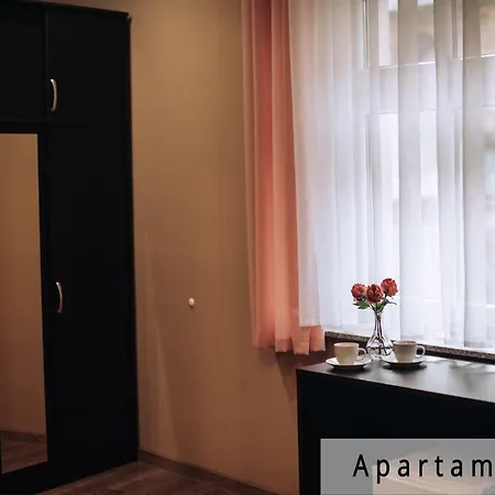 Przy Czarnej Bramie *