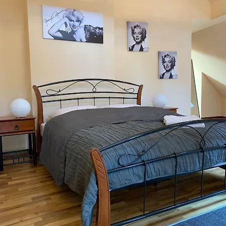 Apartmán Przy Czarnej Bramie *