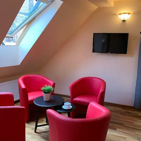 Przy Czarnej Bramie * クウォツコ