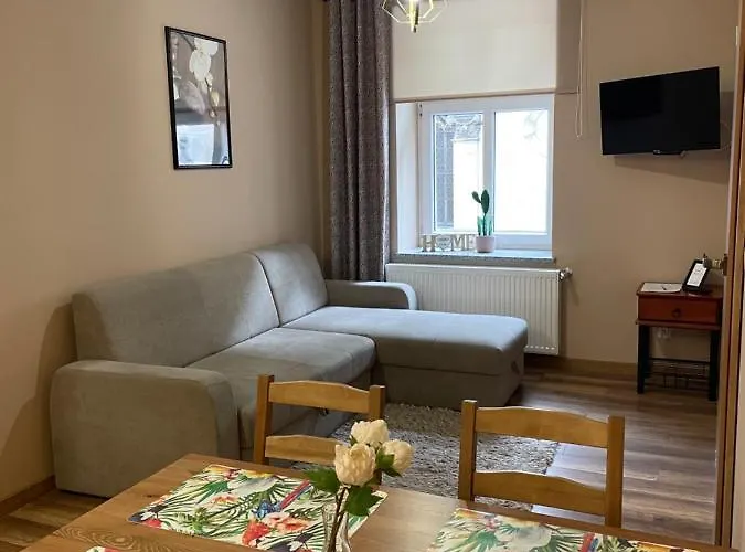 Przy Czarnej Bramie Apartman Kłodzko